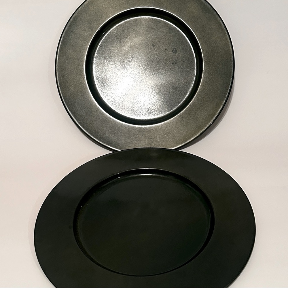 Enamelware Plates Set